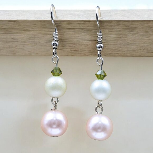 Pearl Drop Earrings Handmade - Picture 2 of 4